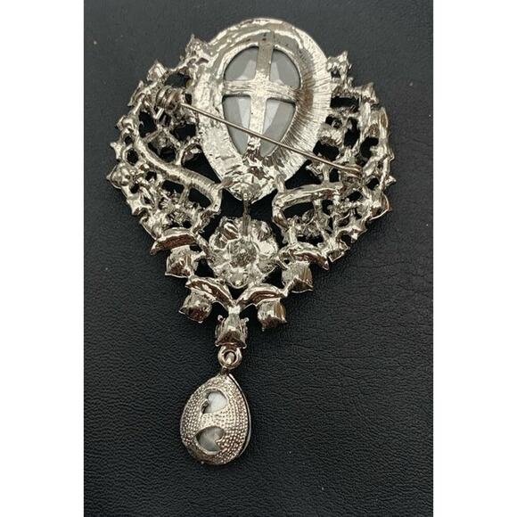 Vintage Style Contemporary Sapphire Blue Glass And Rhinestone Dangle Brooch - Picture 4 of 4